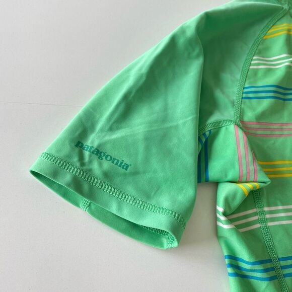 Patagonia Rashguard Swim Shirt Bathing Suit - Picture 3 of 4